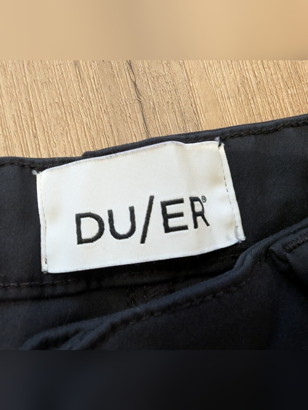 DU/ER Black Flared Jeans — Sleek Women's - Picture 7 of 8